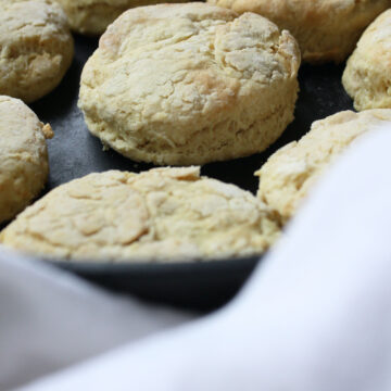 close up of vegan skillet biscuits | hearth health happiness