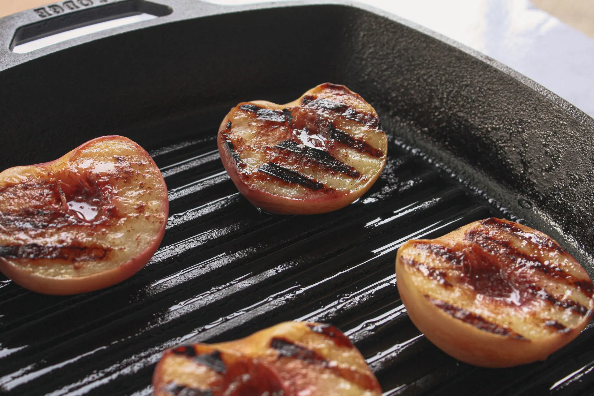 grill marks on peaches | flexitarian diet | hearth health happiness